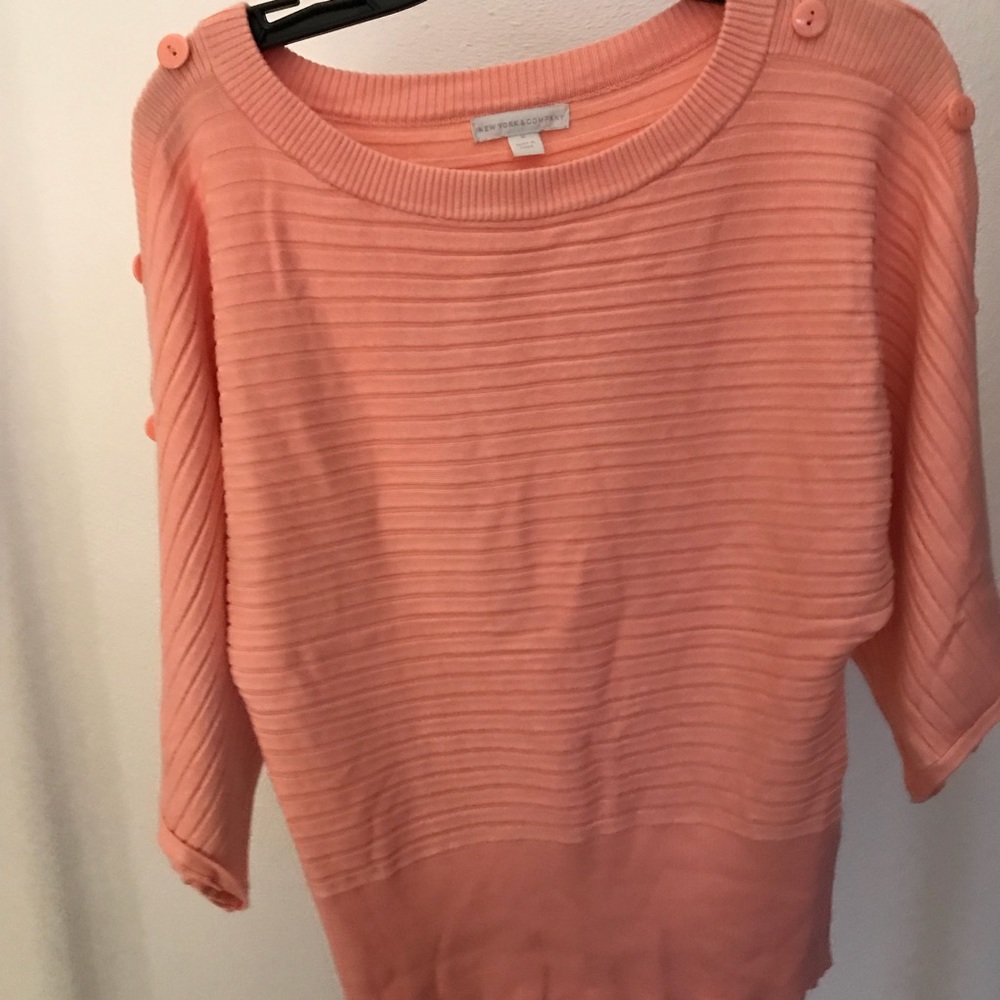 New York & Company sweater M